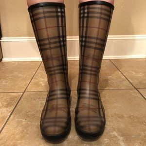 Women’s Burberry Rainboots